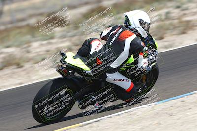 media/Sep-21-2025-TrackDaz (Sun) [[277c75b276]]/B Group/1220pm (Turn 2)/